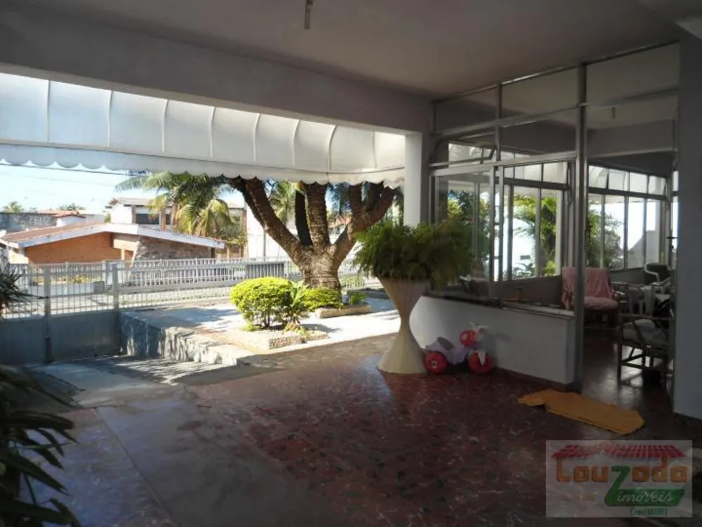 Casa, 3 quartos, 260 m² - Foto 4