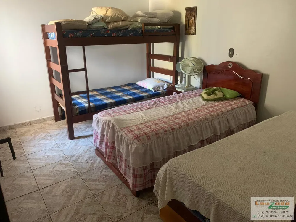 Casa, 3 quartos, 201 m² - Foto 1