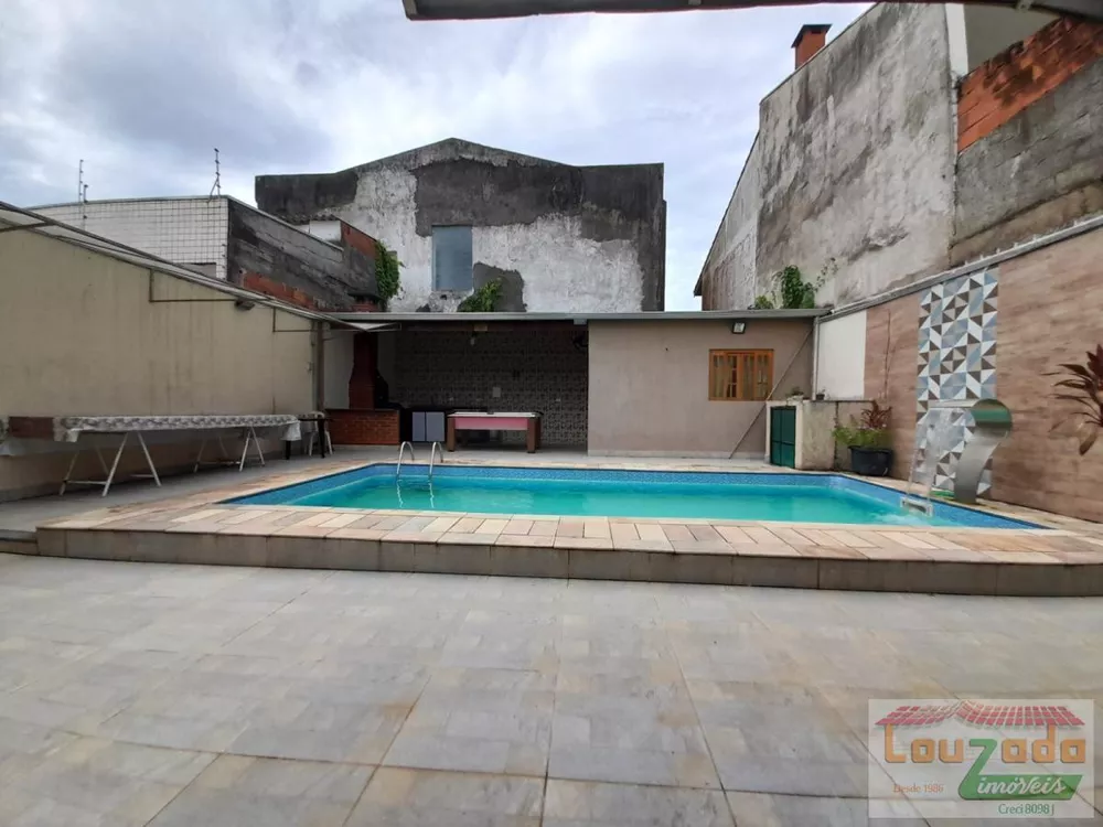 Casa para alugar com 4 quartos, 460m² - Foto 11