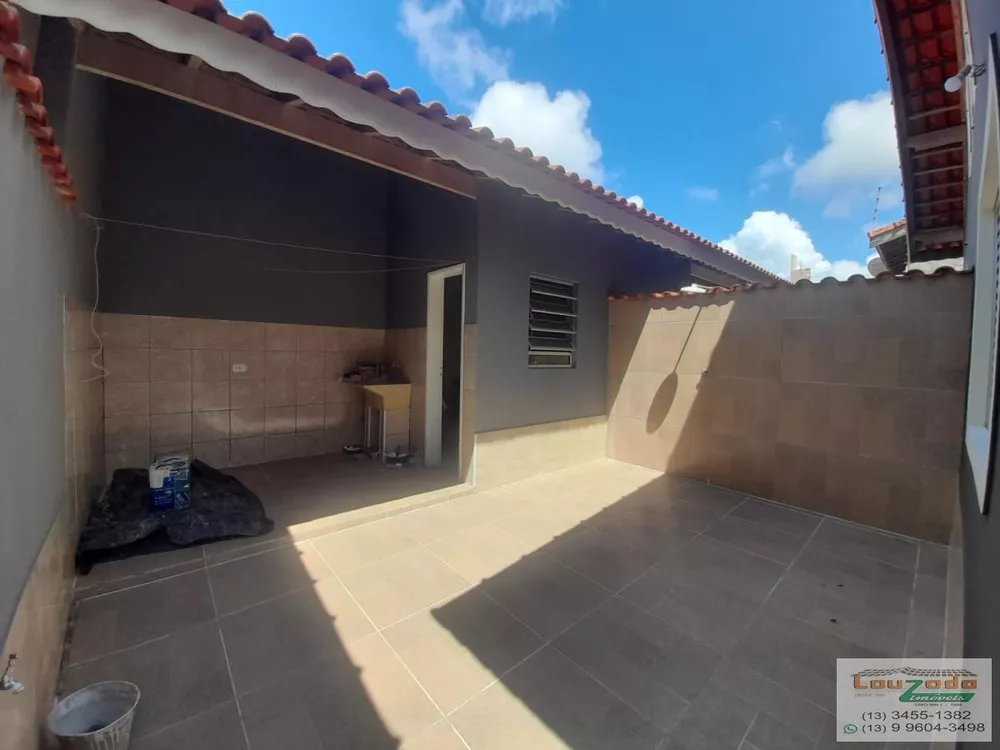 Casa à venda com 2 quartos, 145m² - Foto 4