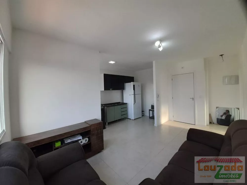 Apartamento à venda com 1 quarto, 61m² - Foto 1