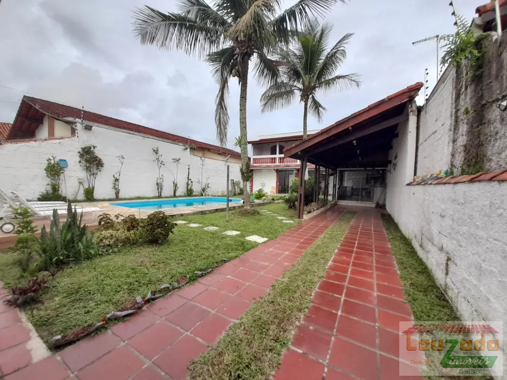 Casa, 3 quartos, 180 m² - Foto 2