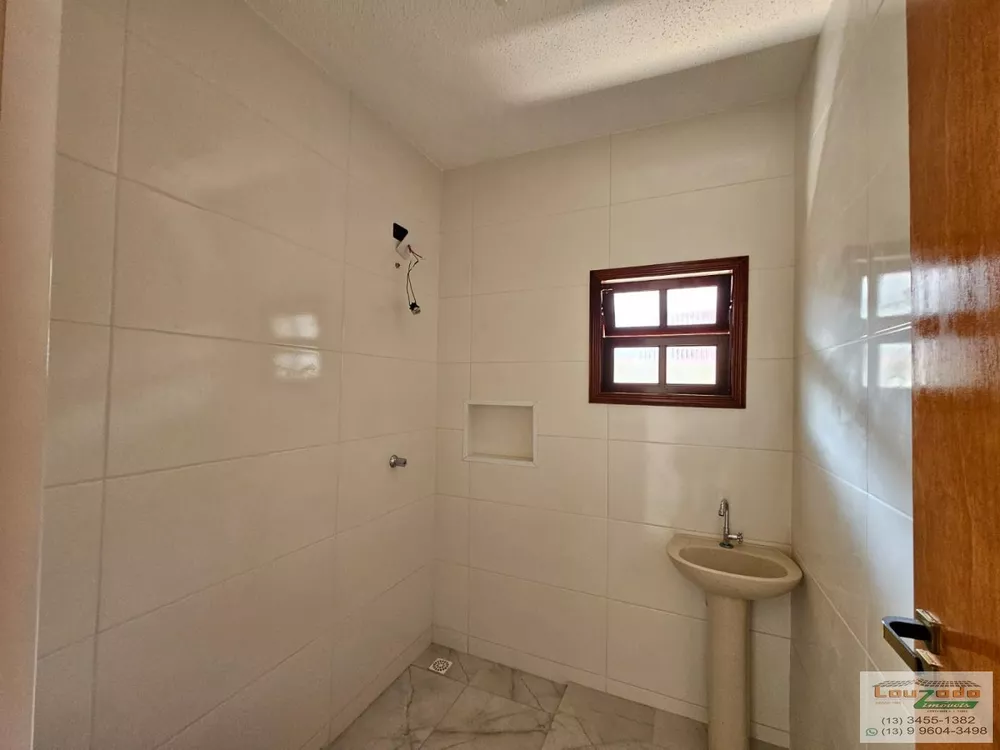 Casa à venda com 2 quartos, 150m² - Foto 2