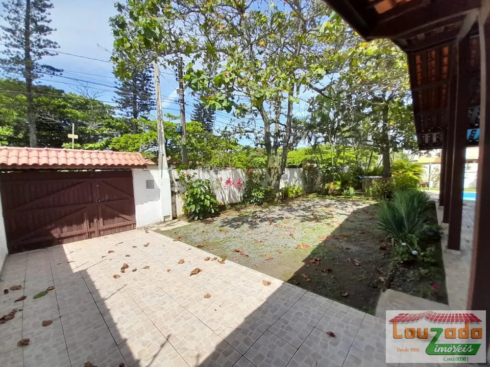 Casa, 3 quartos, 246 m² - Foto 4