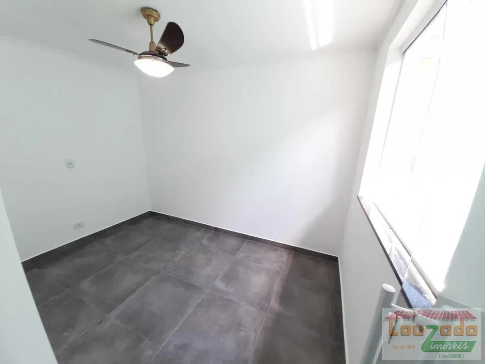 Casa, 4 quartos, 175 m² - Foto 1