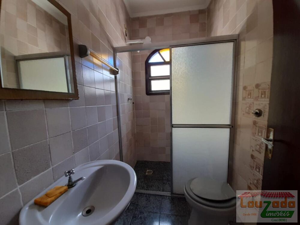 Casa à venda com 2 quartos, 350m² - Foto 6