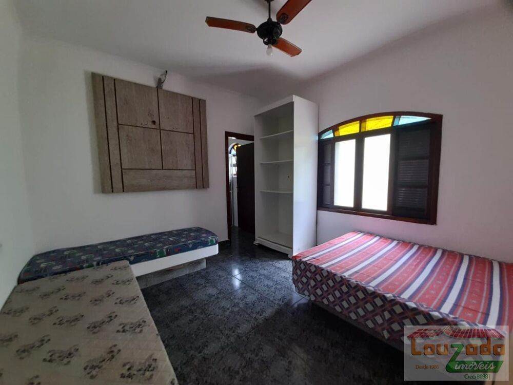 Casa à venda com 2 quartos, 350m² - Foto 3