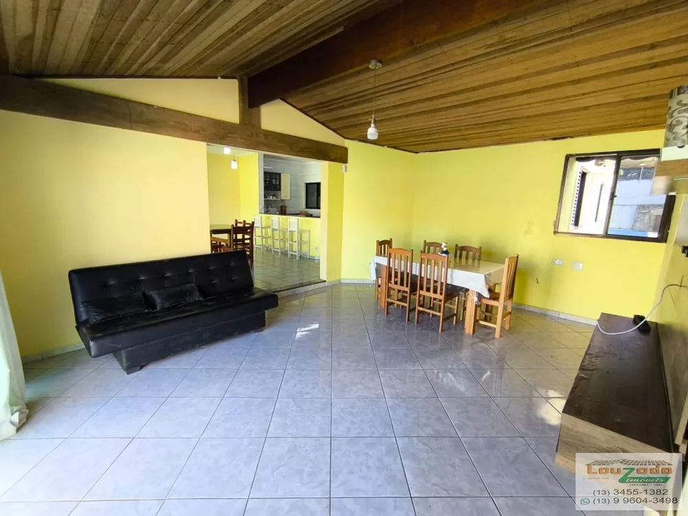 Casa à venda com 3 quartos, 330m² - Foto 8