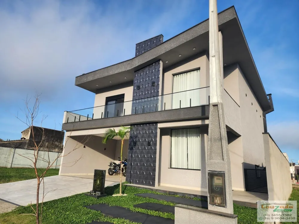 Sobrado, 3 quartos, 220 m² - Foto 1