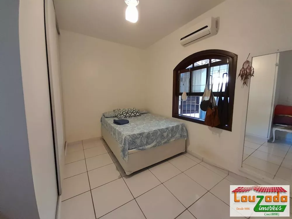 Casa à venda com 3 quartos, 360m² - Foto 9