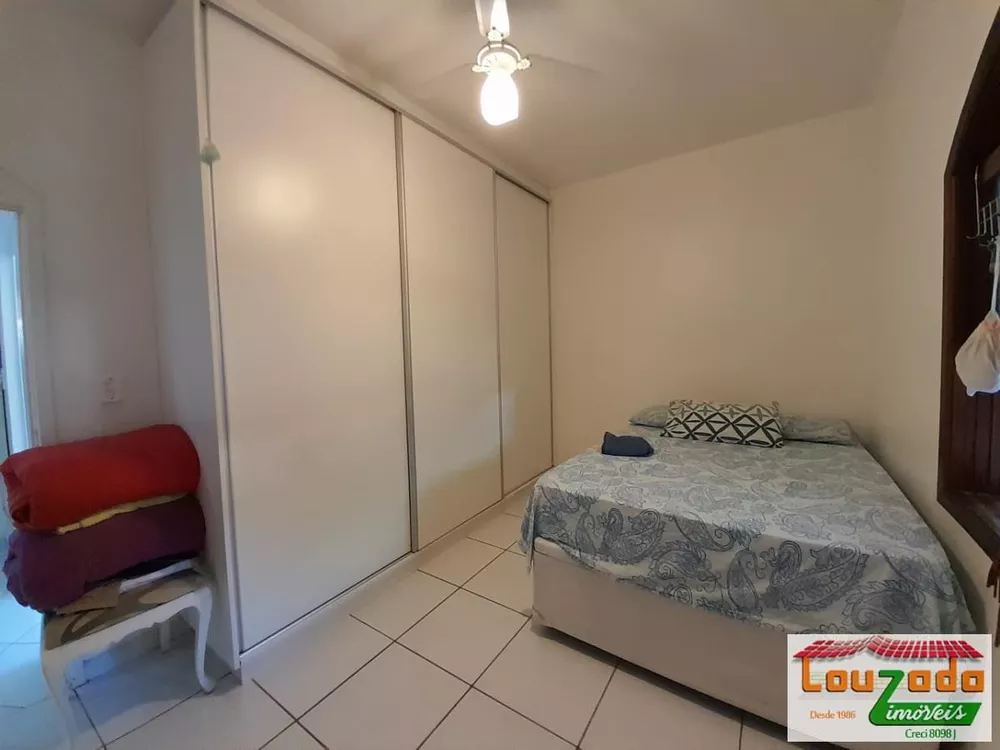 Casa à venda com 3 quartos, 360m² - Foto 8