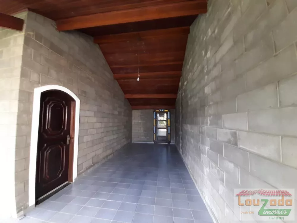 Casa à venda com 4 quartos, 345m² - Foto 3