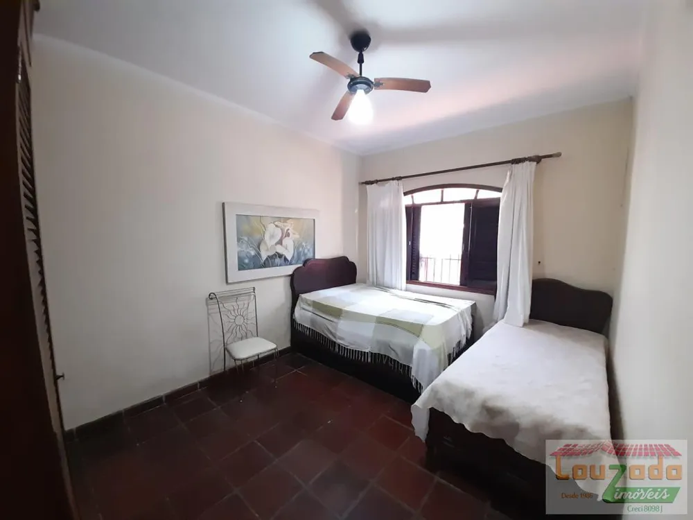 Casa, 3 quartos, 332 m² - Foto 1