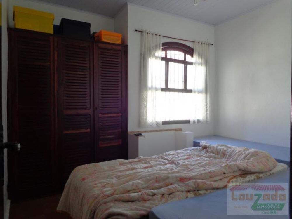 Casa, 3 quartos, 179 m² - Foto 2