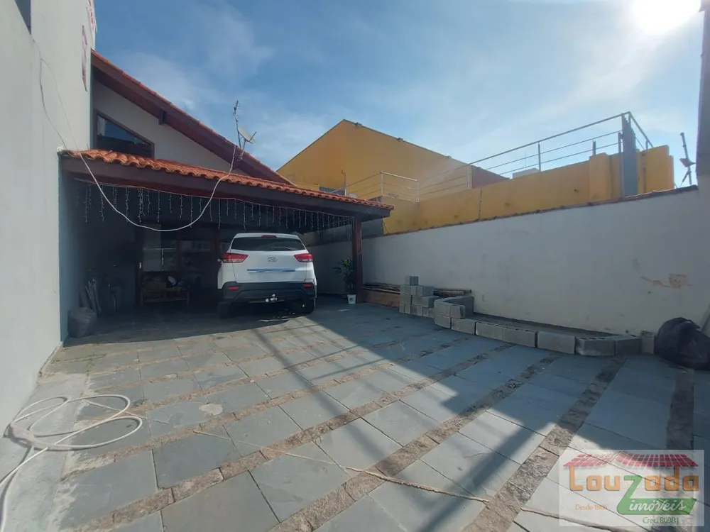 Casa, 5 quartos, 240 m² - Foto 4