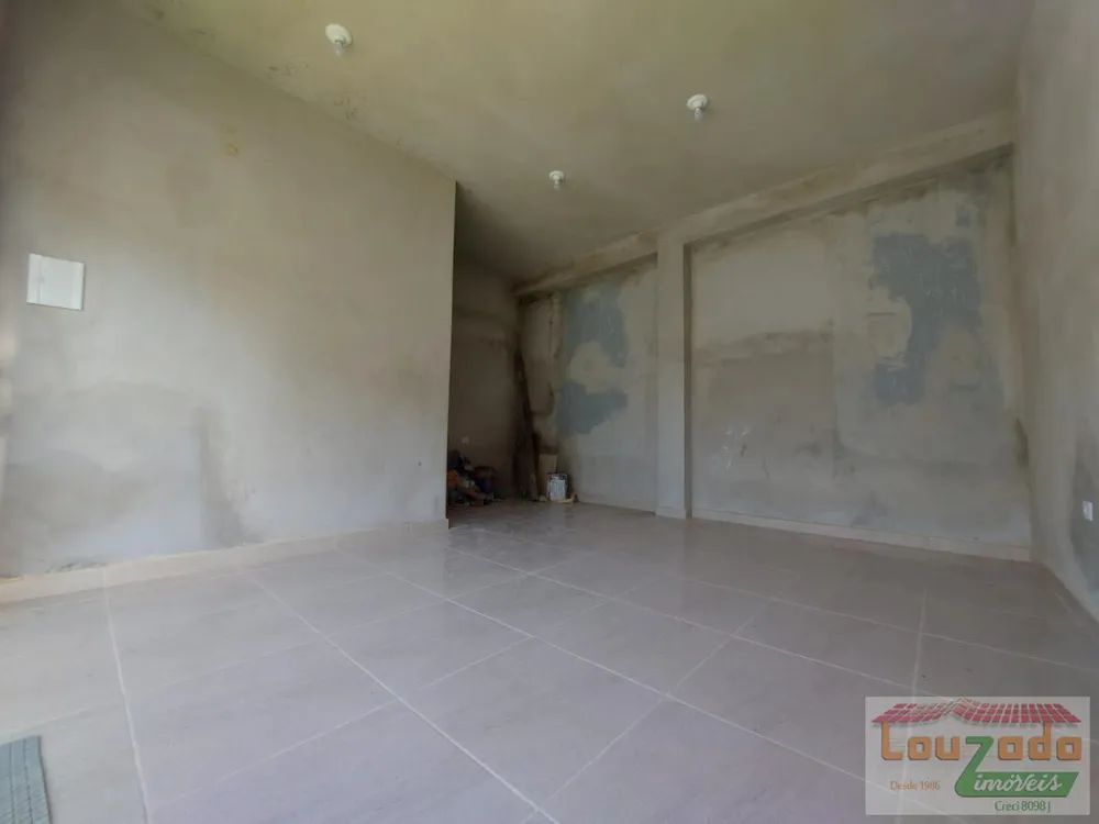 Casa, 5 quartos, 240 m² - Foto 1
