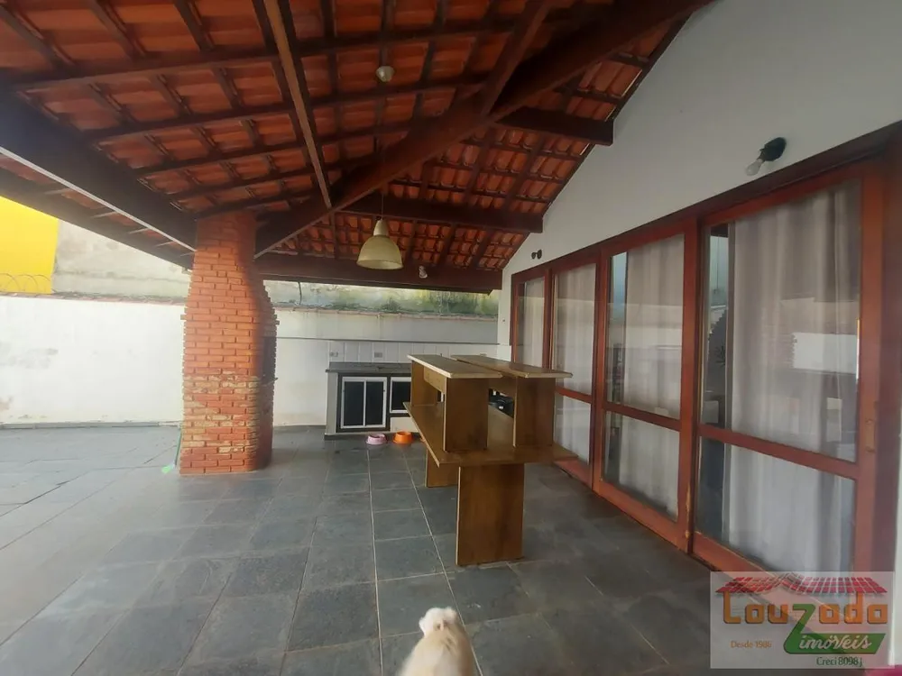 Casa, 5 quartos, 240 m² - Foto 12
