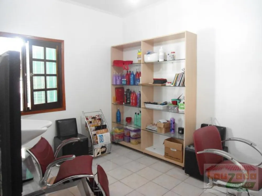Casa, 3 quartos, 220 m² - Foto 5