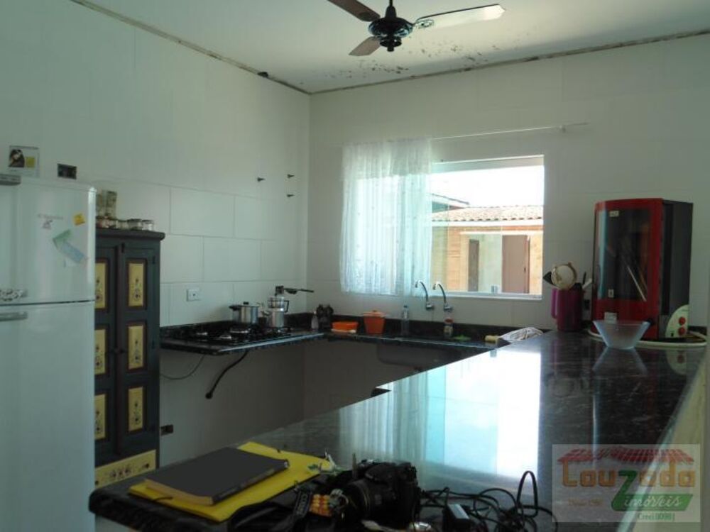 Casa, 3 quartos, 220 m² - Foto 4