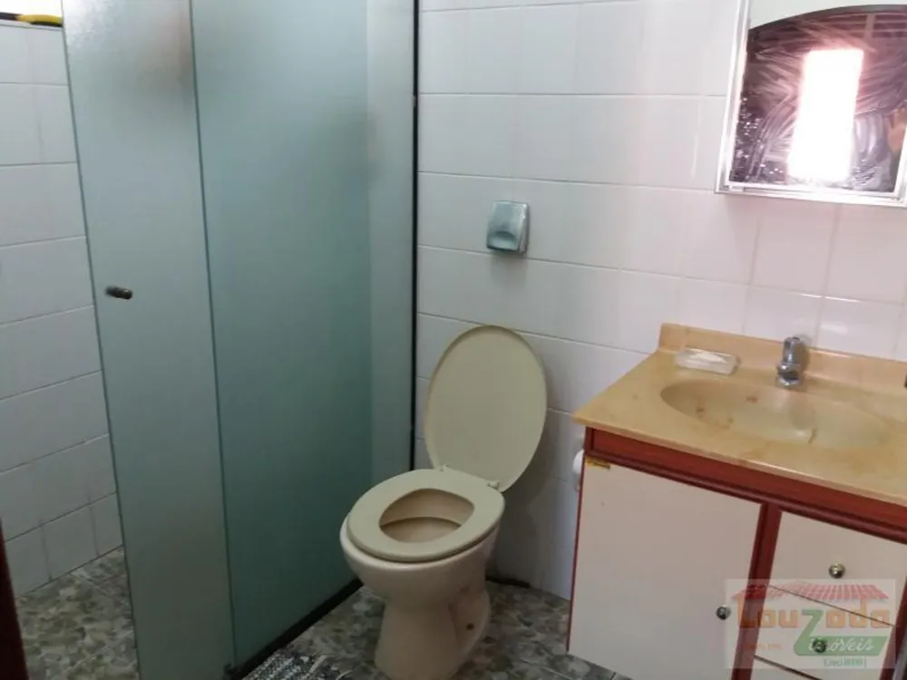 Casa, 3 quartos, 181 m² - Foto 2