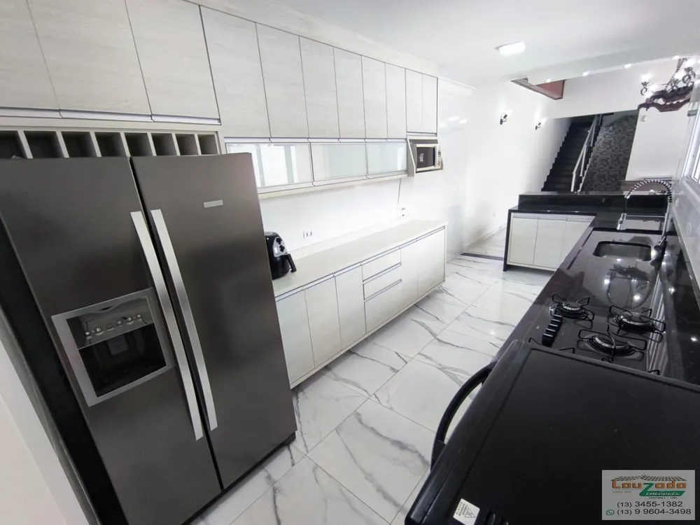 Casa, 3 quartos, 193 m² - Foto 2