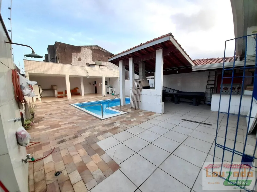 Casa, 3 quartos, 180 m² - Foto 2