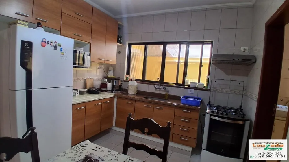 Casa, 3 quartos, 146 m² - Foto 2