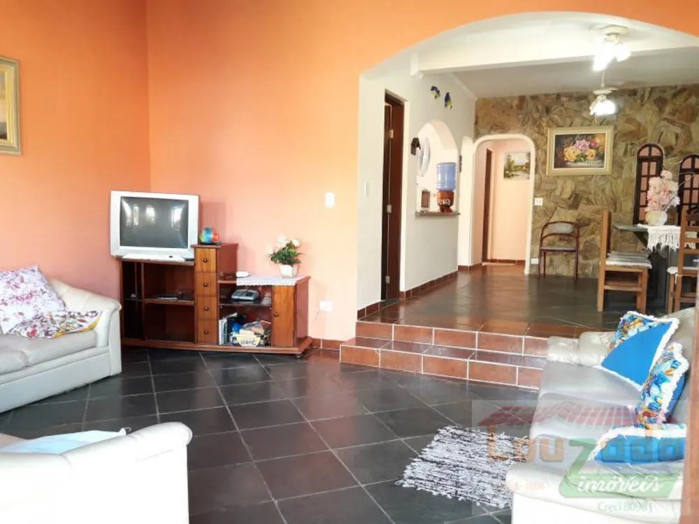Sobrado, 4 quartos, 200 m² - Foto 1