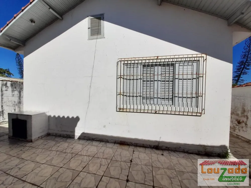 Casa, 3 quartos, 143 m² - Foto 2