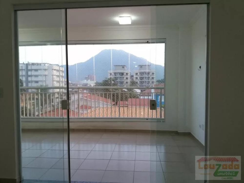 Apartamento à venda com 3 quartos, 125m² - Foto 1