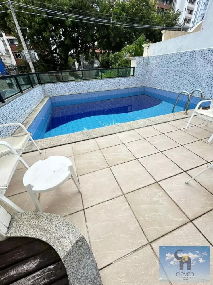 Apartamento à venda com 2 quartos, 72m² - Foto 2