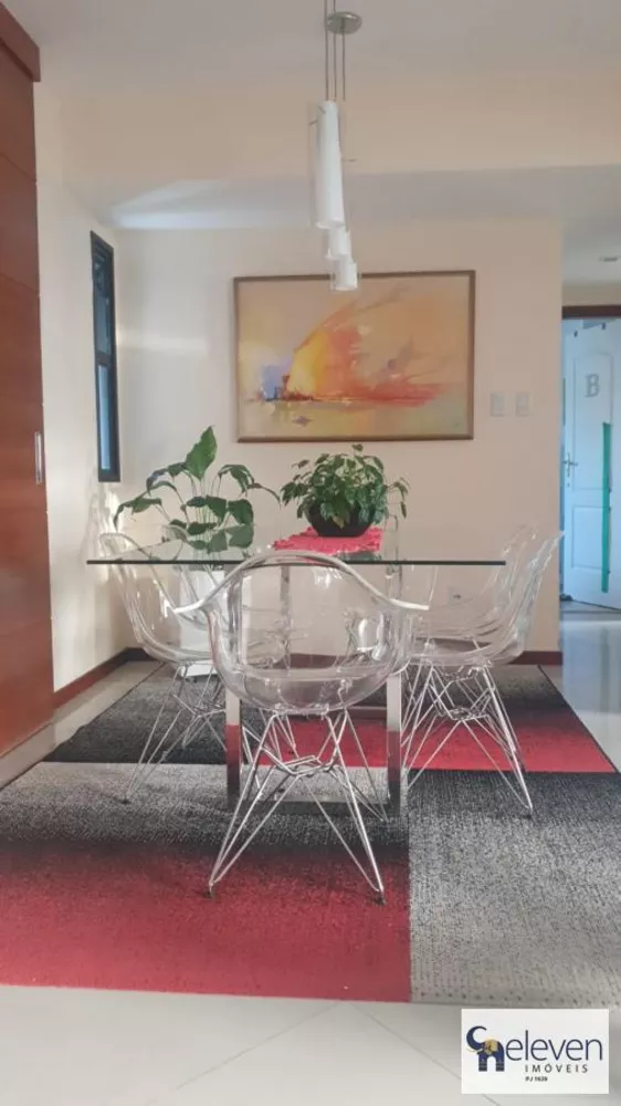 Apartamento à venda com 2 quartos, 110m² - Foto 2