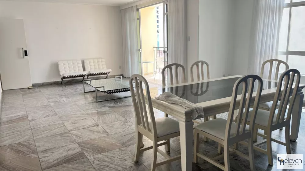 Apartamento à venda com 4 quartos, 232m² - Foto 4