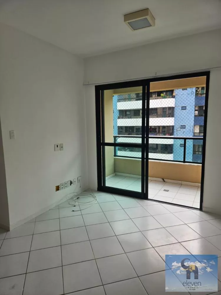 Apartamento à venda com 2 quartos, 57m² - Foto 2