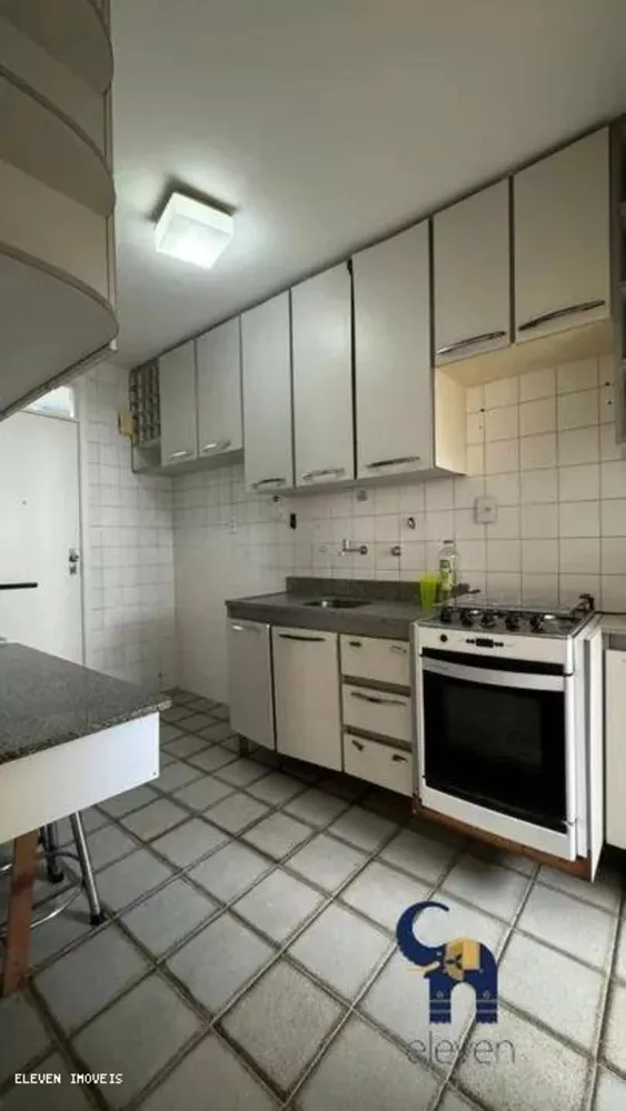 Apartamento à venda com 3 quartos, 93m² - Foto 4