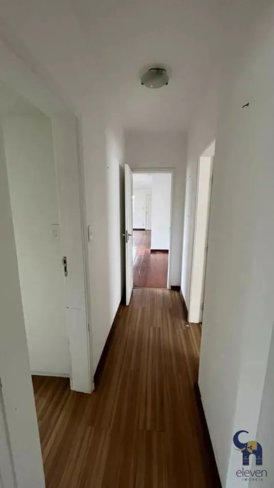 Apartamento à venda com 3 quartos, 140m² - Foto 18