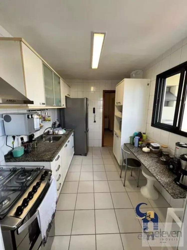 Apartamento à venda com 3 quartos, 110m² - Foto 4