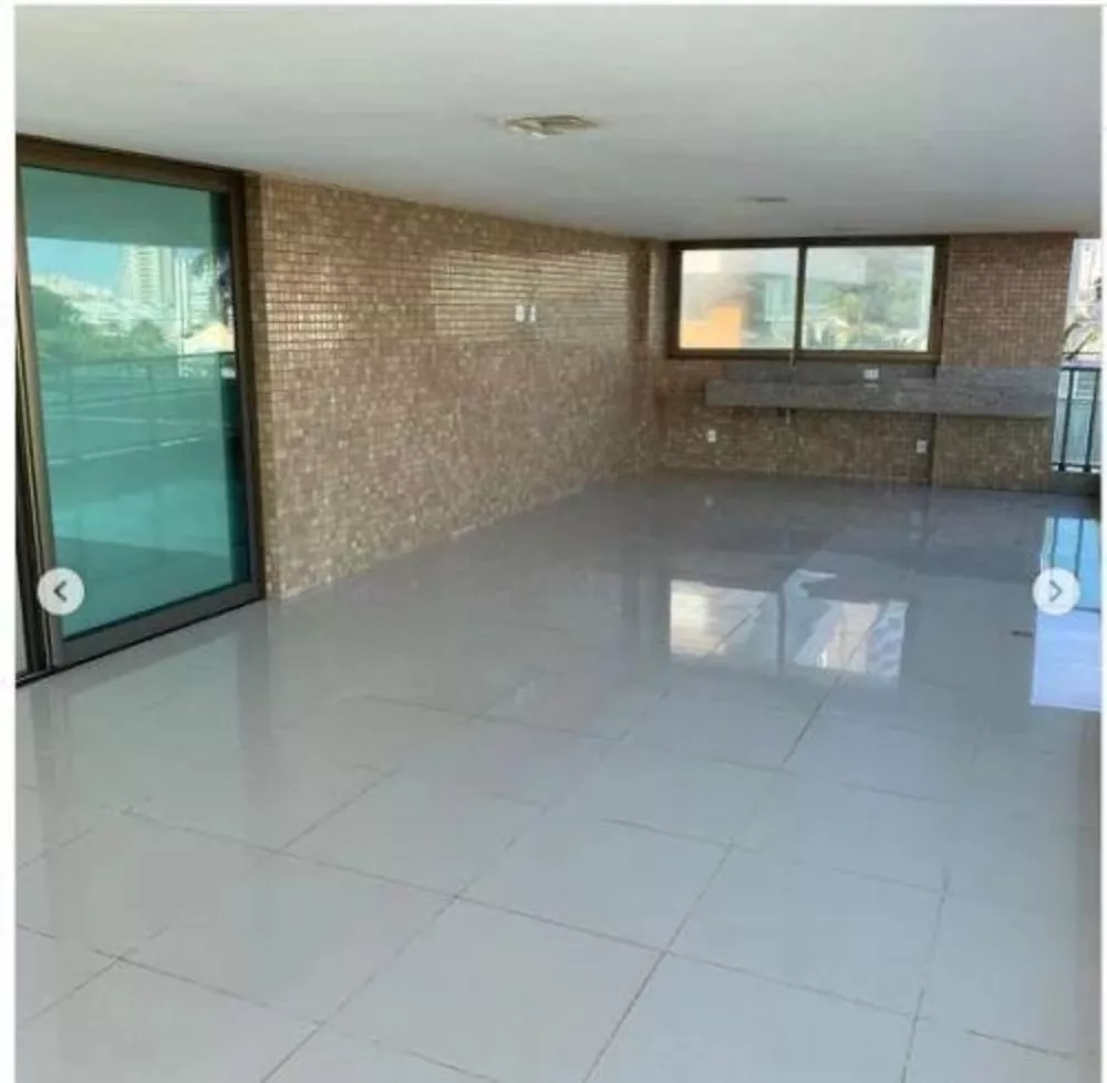 Apartamento à venda com 4 quartos, 232m² - Foto 4