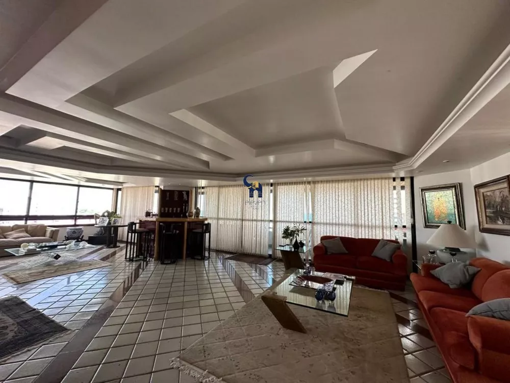 Apartamento à venda com 4 quartos, 361m² - Foto 1