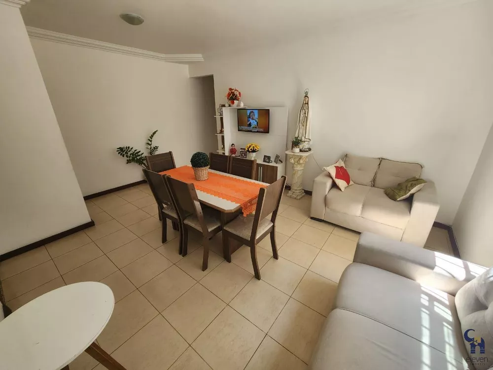 Apartamento à venda com 3 quartos, 132m² - Foto 1