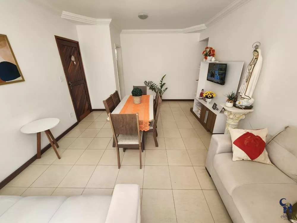 Apartamento à venda com 3 quartos, 132m² - Foto 2