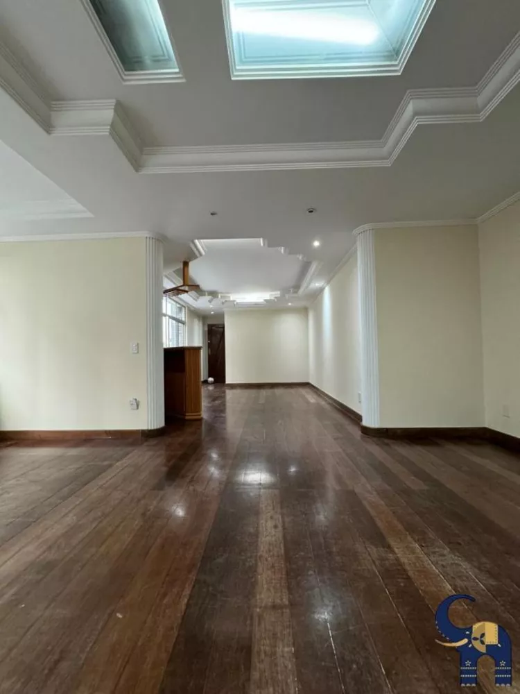 Apartamento à venda com 4 quartos, 181m² - Foto 3