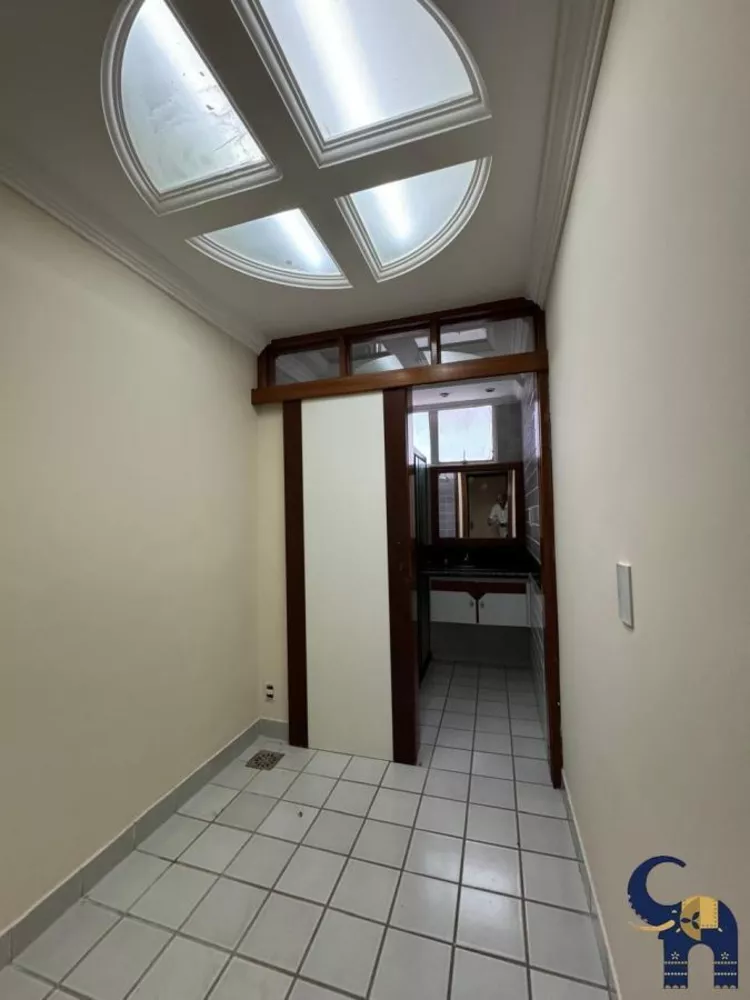 Apartamento à venda com 4 quartos, 181m² - Foto 9