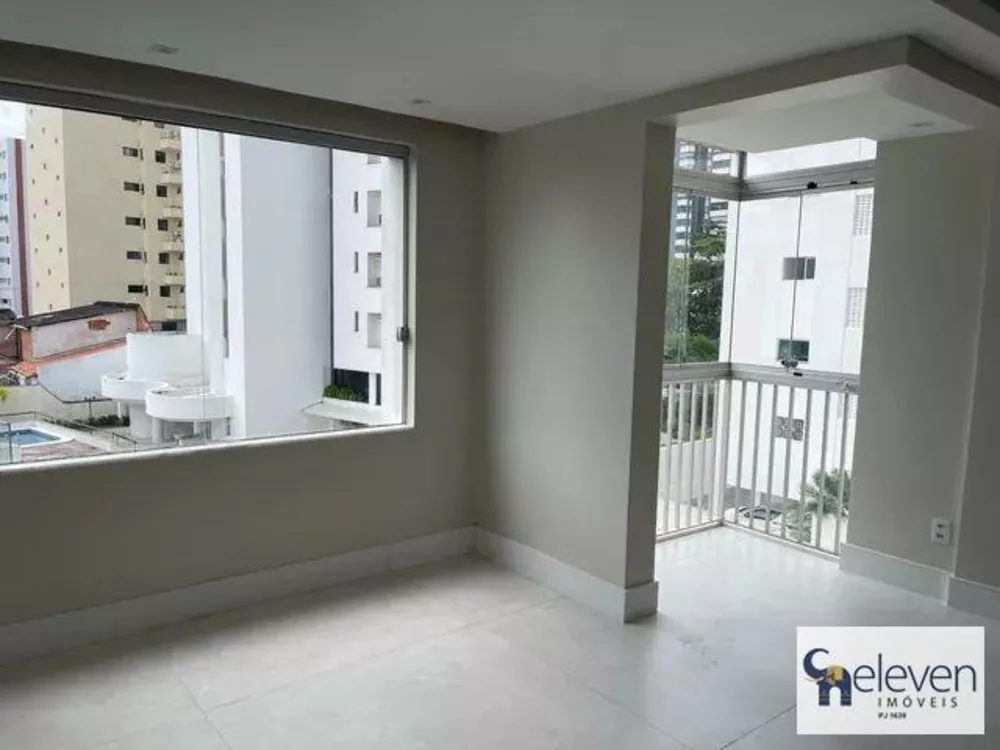 Apartamento à venda com 3 quartos, 143m² - Foto 4