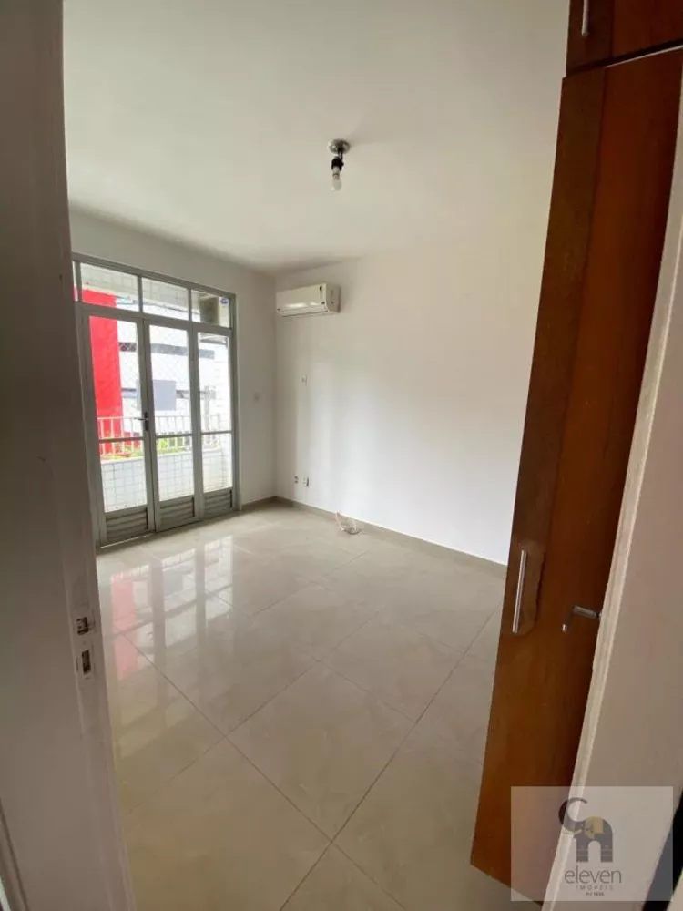 Apartamento à venda com 2 quartos, 75m² - Foto 3