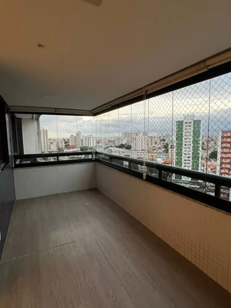 Apartamento à venda com 2 quartos, 76m² - Foto 2