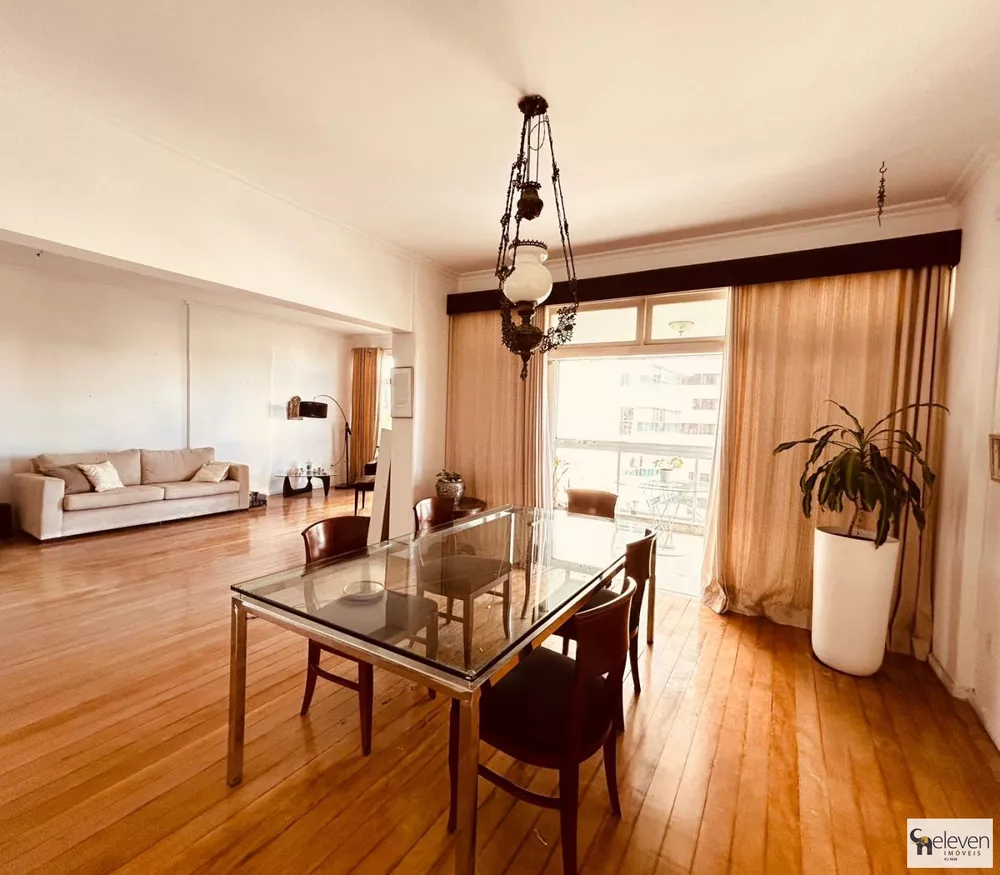 Apartamento à venda com 4 quartos, 220m² - Foto 3