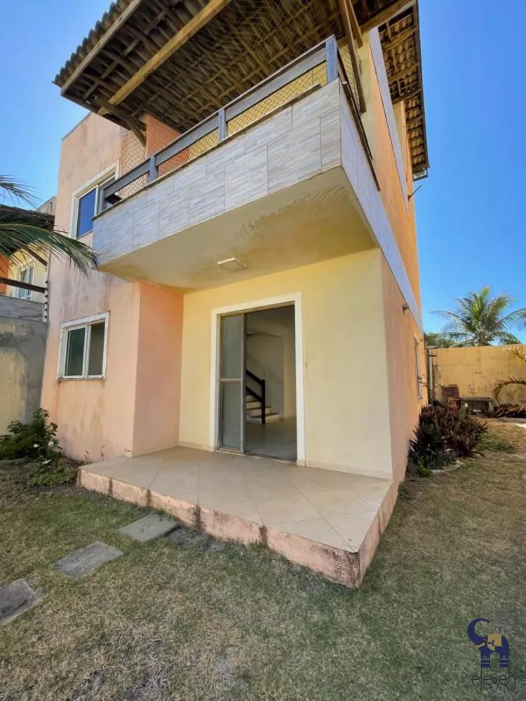 Casa à venda com 3 quartos, 100m² - Foto 2