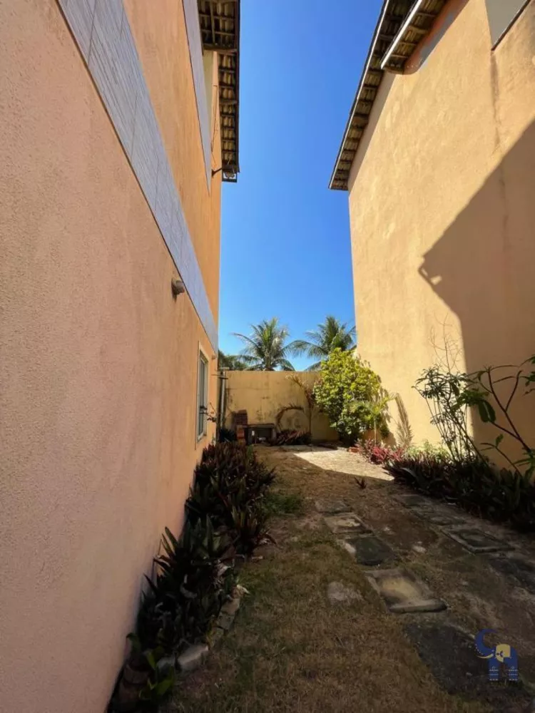 Casa à venda com 3 quartos, 100m² - Foto 1