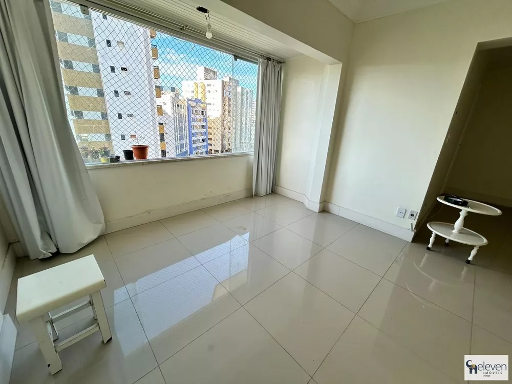 Apartamento à venda com 3 quartos, 88m² - Foto 2